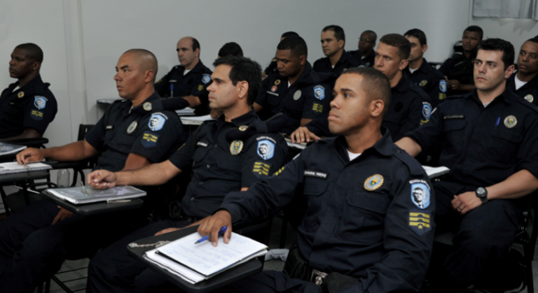 Guardas Municipais Podem Usar Arma De Fogo Em Todo Pa S Decis O Do