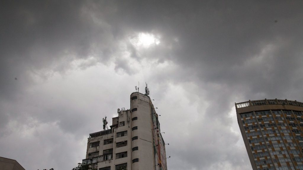 Fim De Semana Em Bh Pode Ter Chuva A Qualquer Momento Veja Previs O