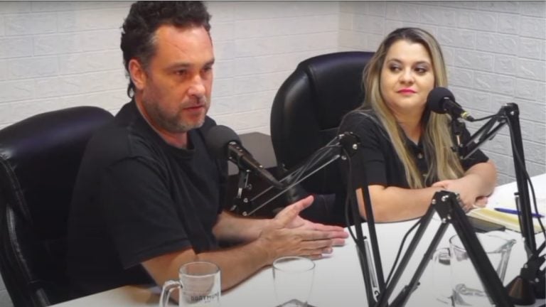 Juninho Bill do Trem da Alegria fala sobre convivência filho trans