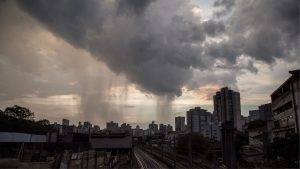 Alertas Indicam Que Fortes Chuvas Devem Continuar Em Minas