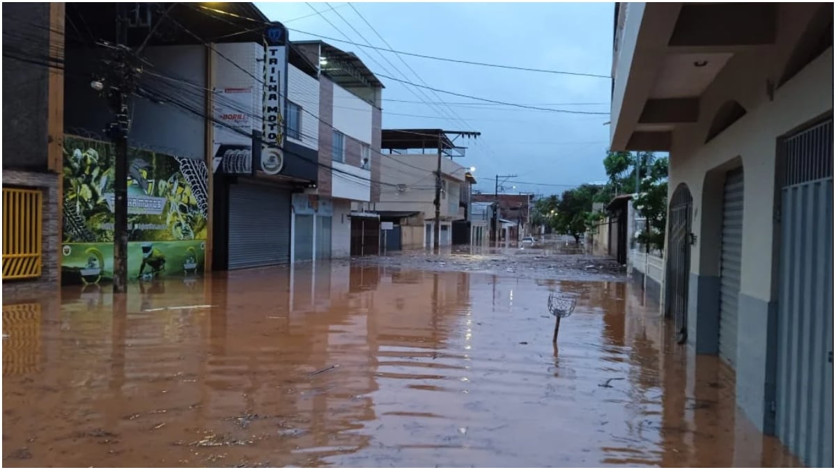 Governo De Mg Avalia Aux Lio Para Afetados Por Chuva Em Ipatinga