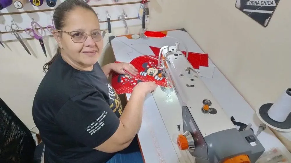 Júnia Rosa Gonçalves Rezende, 53 anos