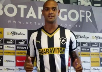 tássio, ex-jogador botafogo