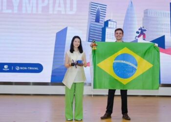 Arthur Spuri, medalhista de ouro Olimpíada de Economia