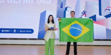 Arthur Spuri, medalhista de ouro Olimpíada de Economia