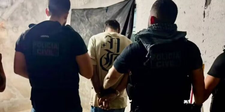 homem preso importunação sexual