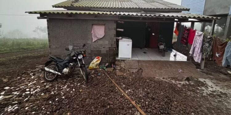 Polícia Civil prende grupo que extorquia casais liberais com ameaça de expor fotos