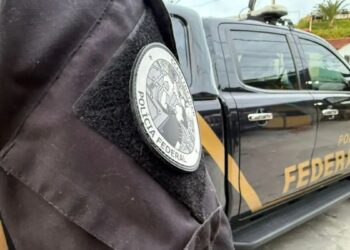 viatura da Polícia Federal