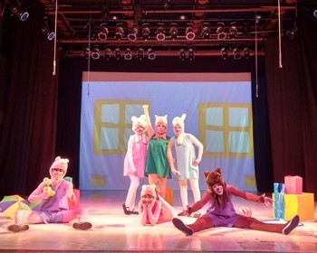 Rei Leão, Peppa Pig,Turma do Madagascar no teatro em BH