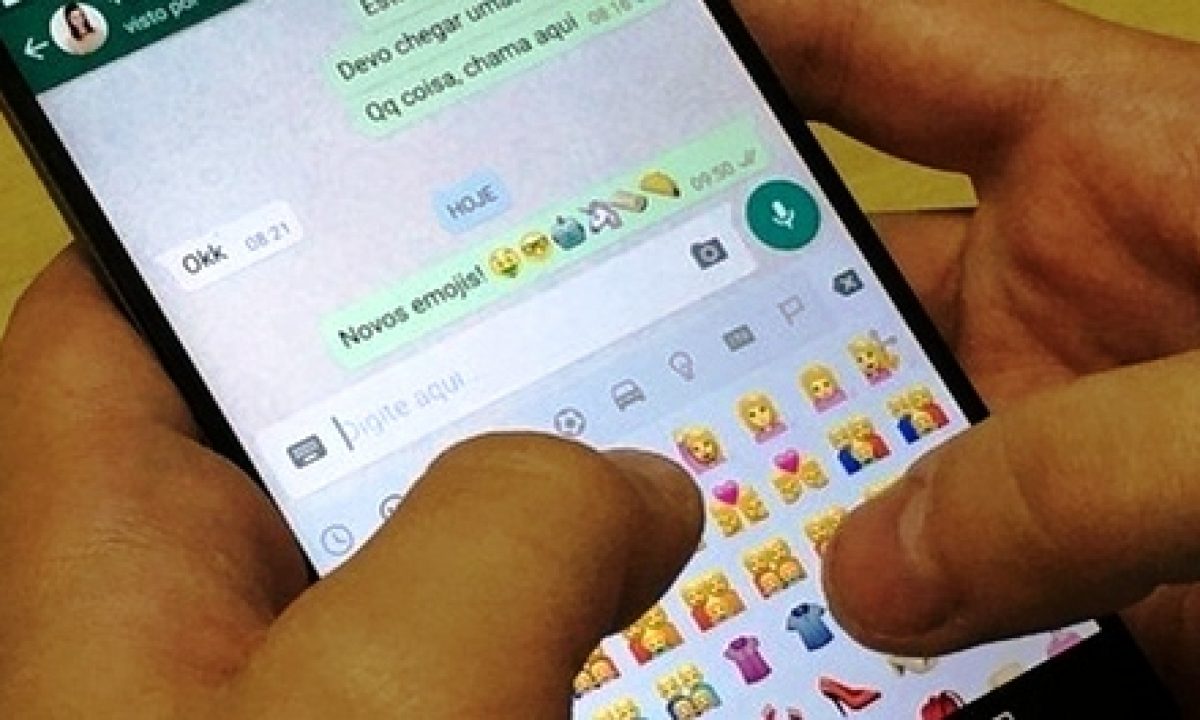 G1 - WhatsApp fica instável no último dia do ano, relatam usuários