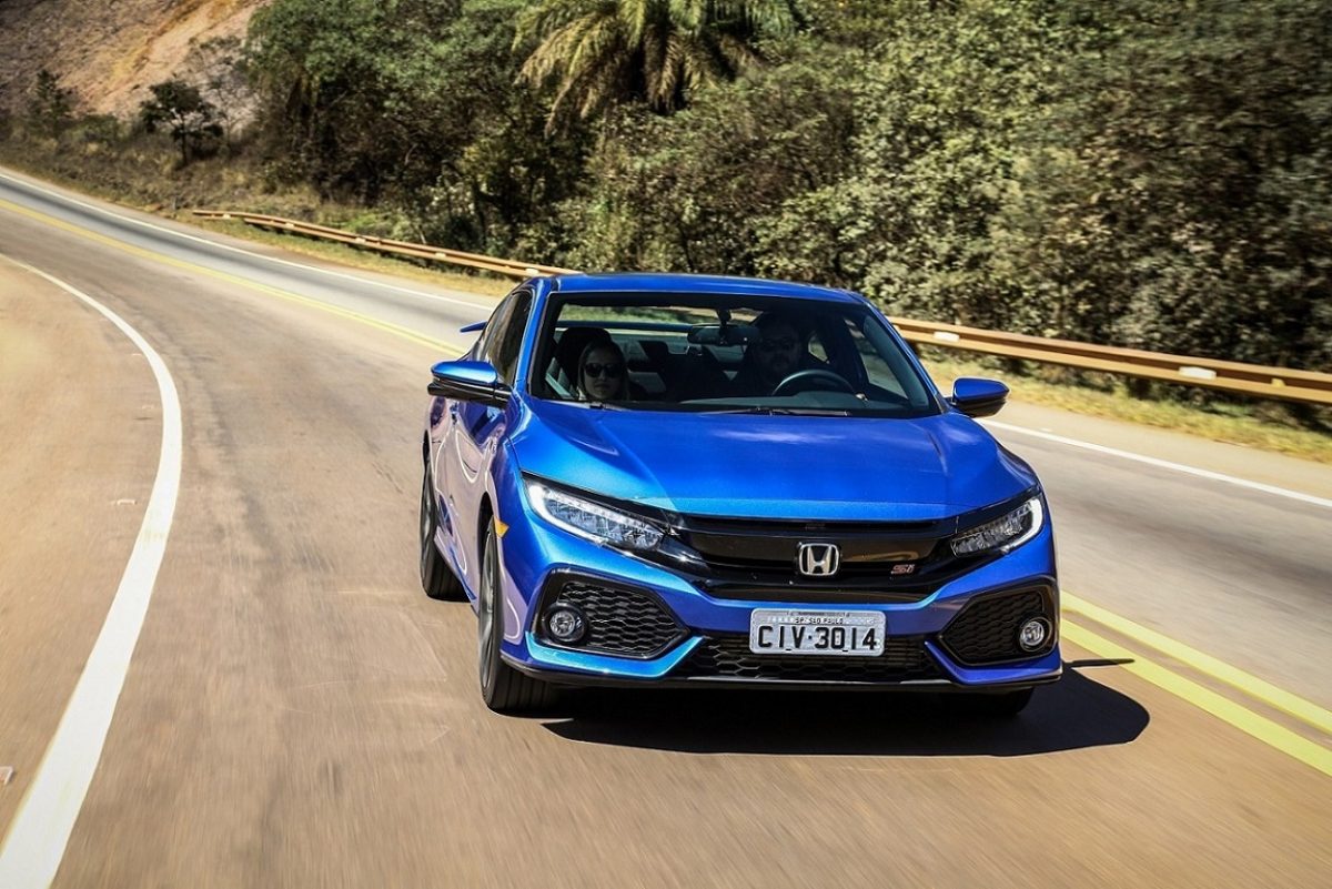 O novo Honda Civic Type R é barulhento e não tem ar-condicionado, mas  precisamos muito de um desses