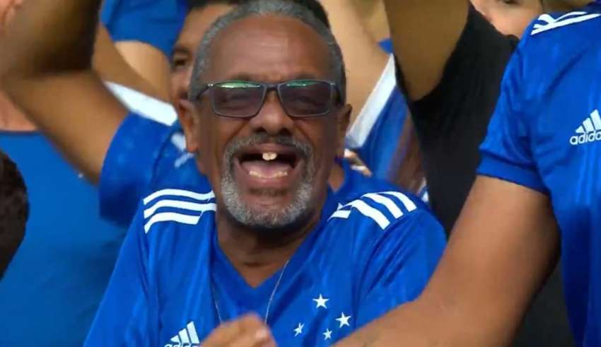 torcedor cruzeirense sem dente