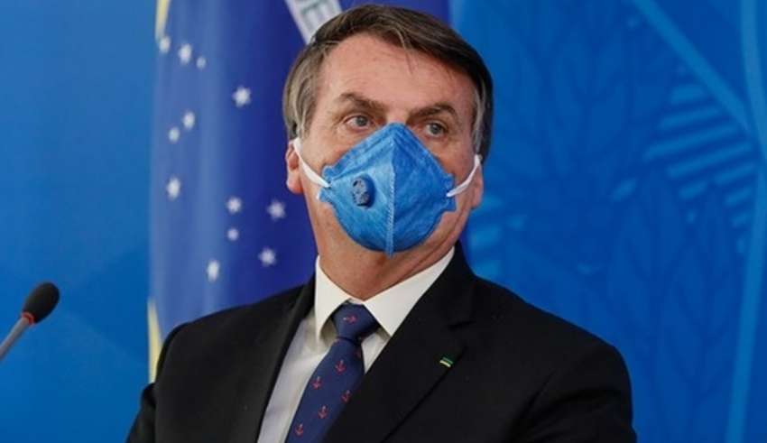 bolsonaro tem post excluído no twitter e pode decretar volta ao trabalho