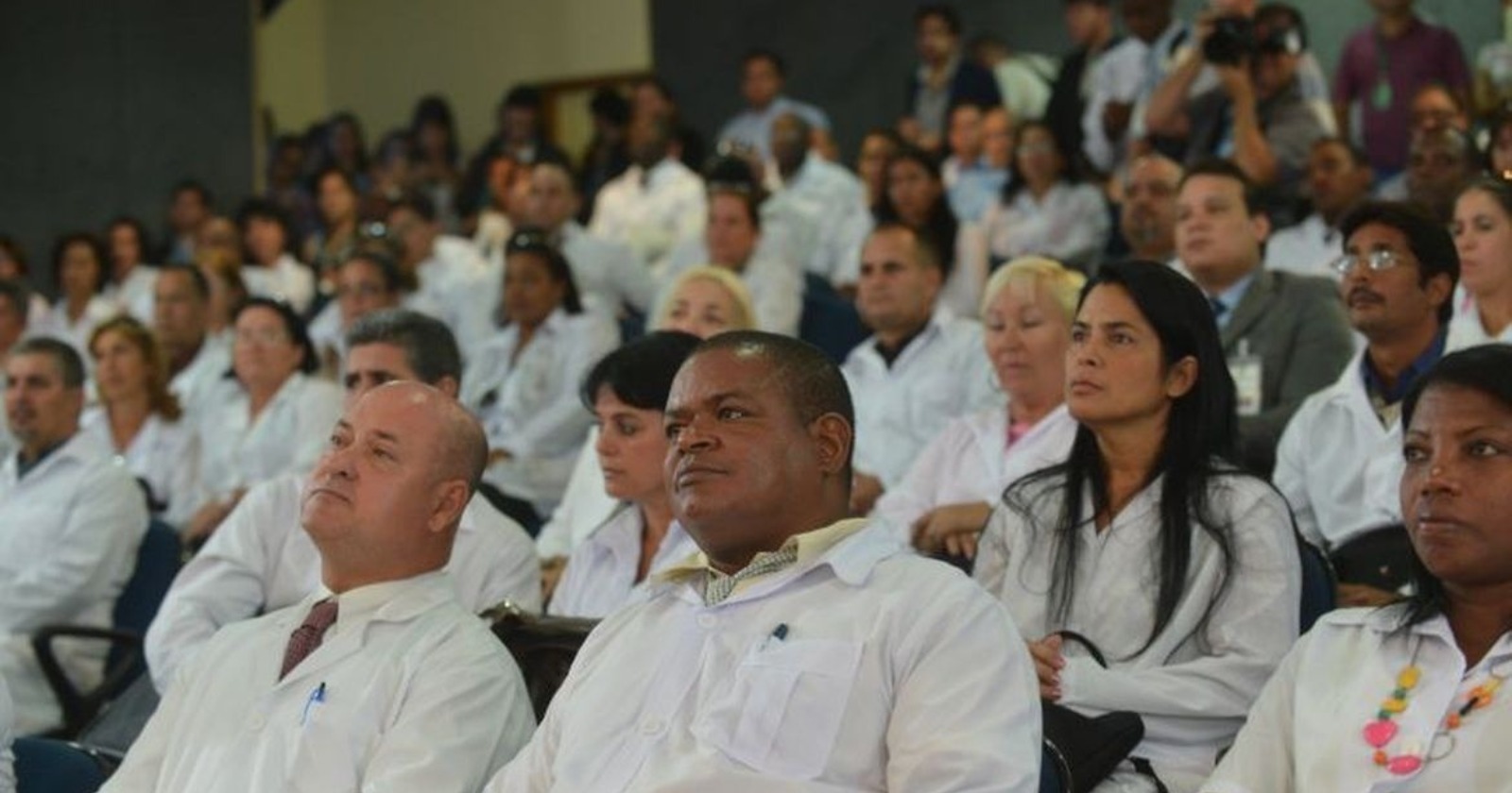 médicos cubanos reintegram mais médicos