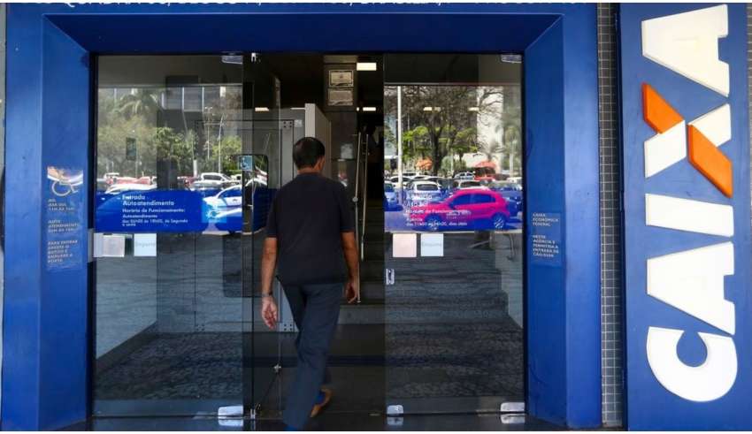 caixa abre mais cedo