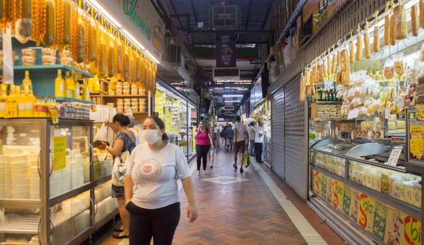 mercado central reabre lojas