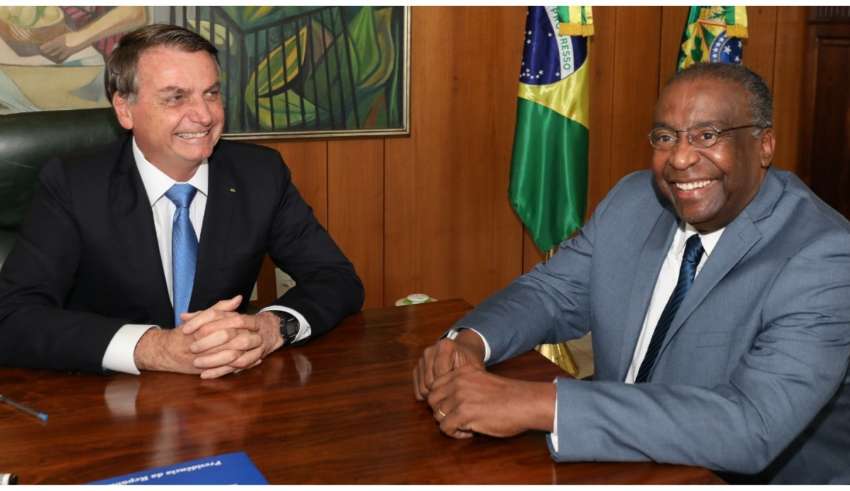 Pedido de demissão deverá ser entregue a Bolsonaro