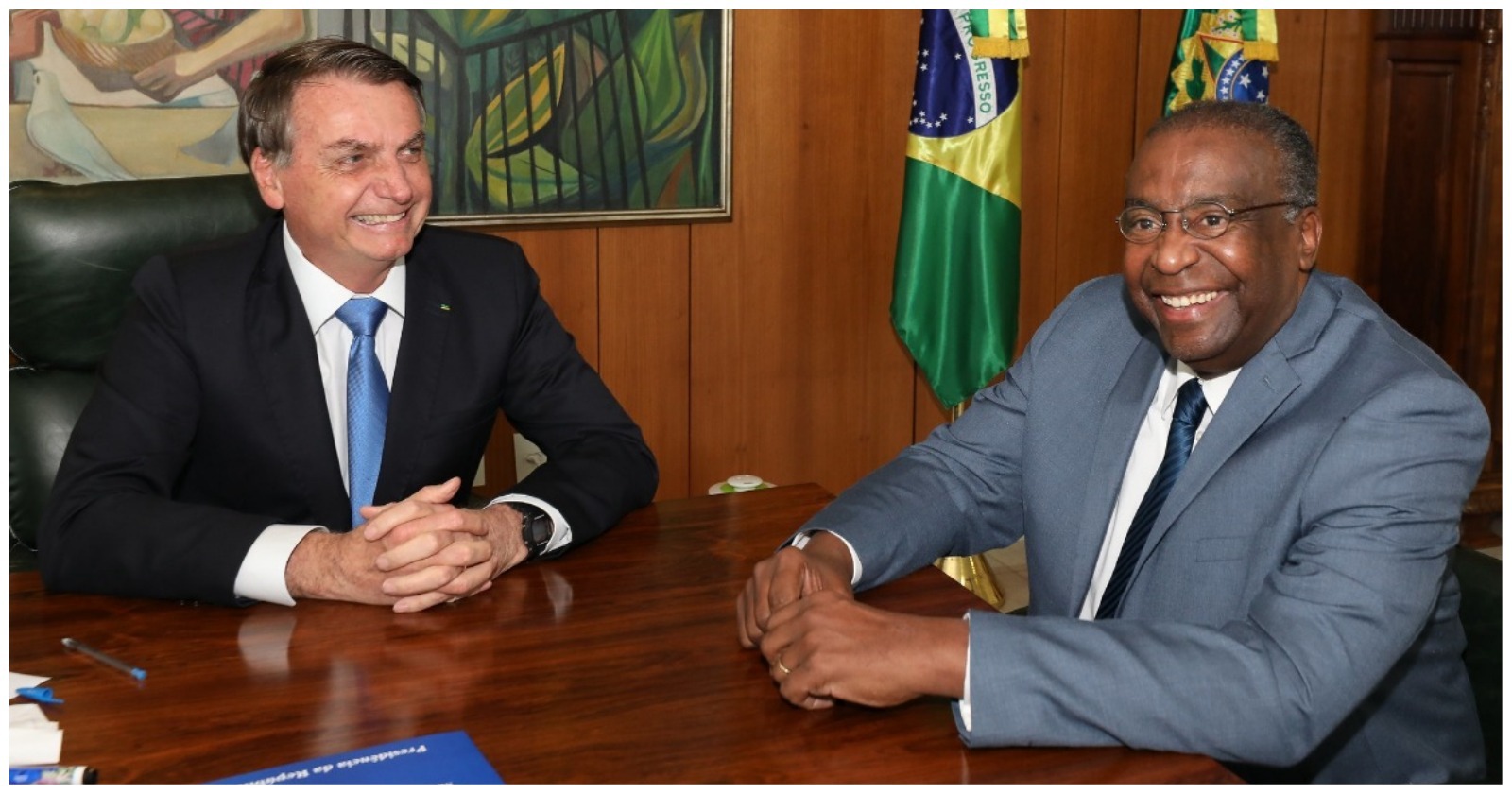 Pedido de demissão deverá ser entregue a Bolsonaro