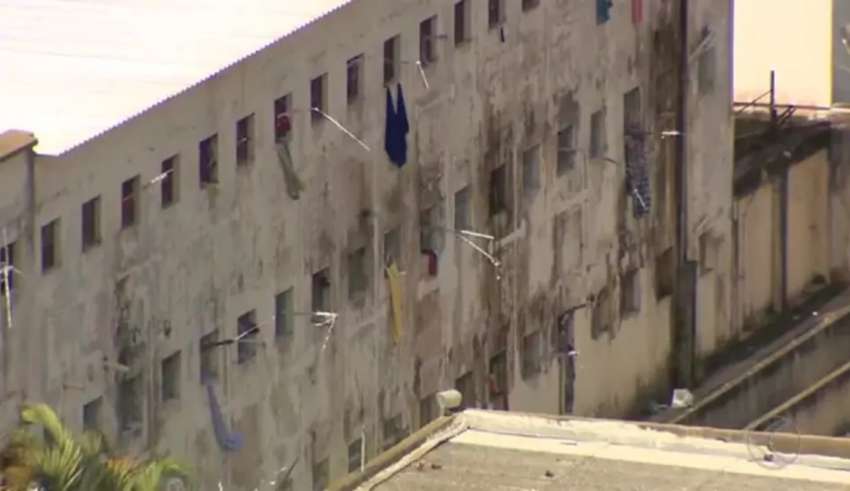 detento mata penitenciaria