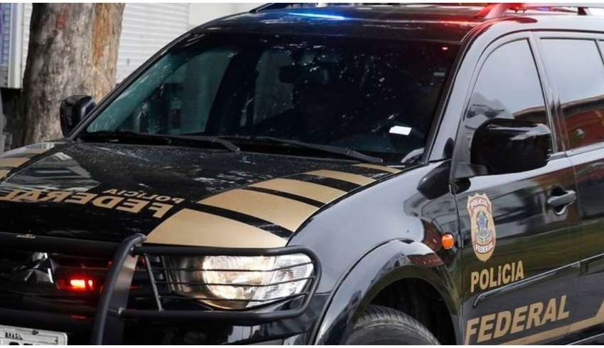 carro da polícia federal usado em operações