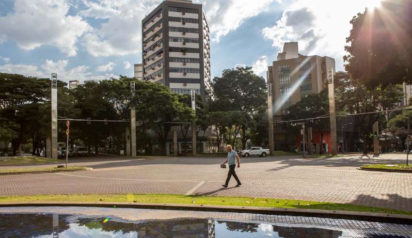 comercio savassi bh fechado