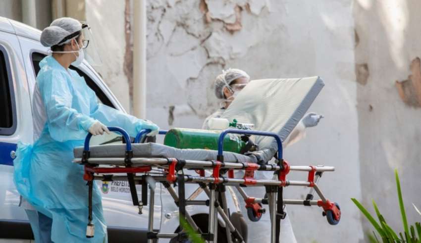 coronavirus minas área hospitalar