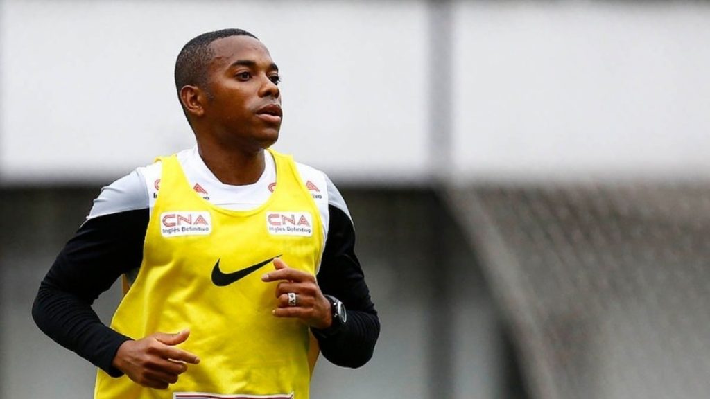 Robinho em treino no santos