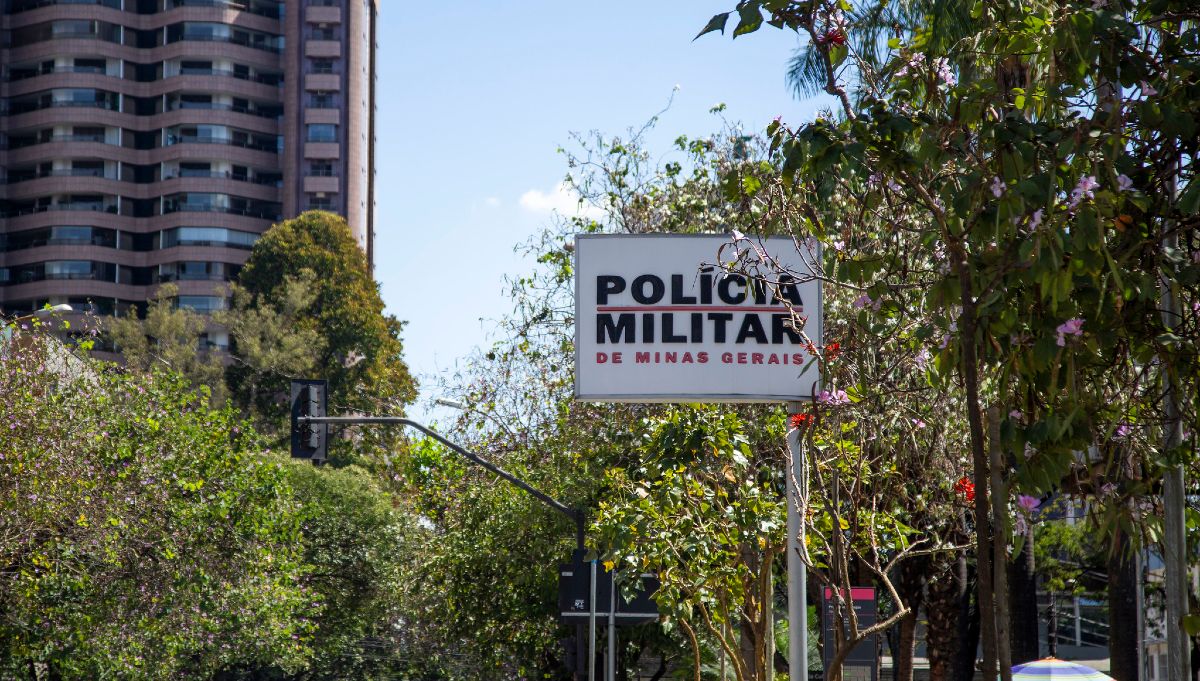 placa polícia militar de minas gerais