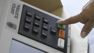 votação urna eletrônica