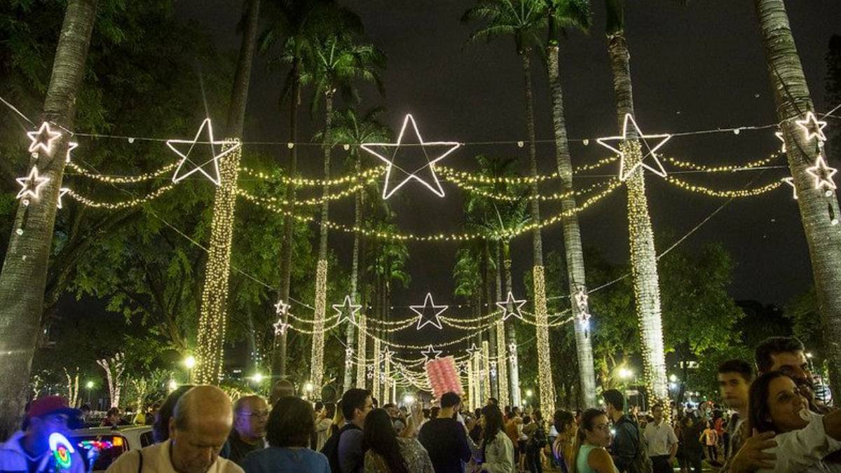 iluminação natal praça liberdade 2019