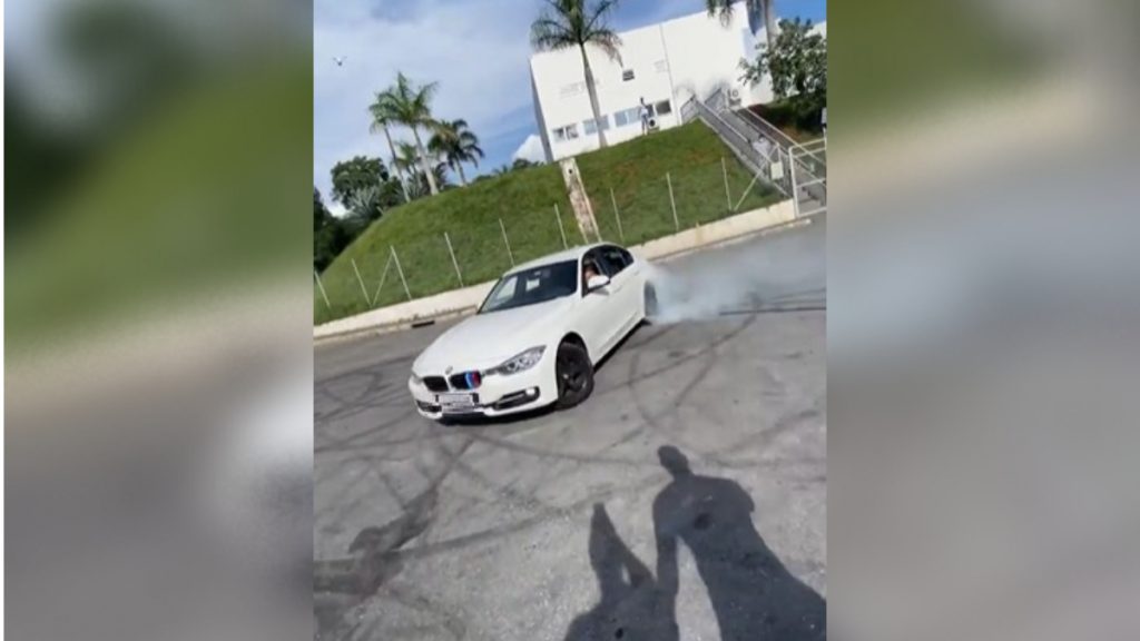 Influenciador faz drift