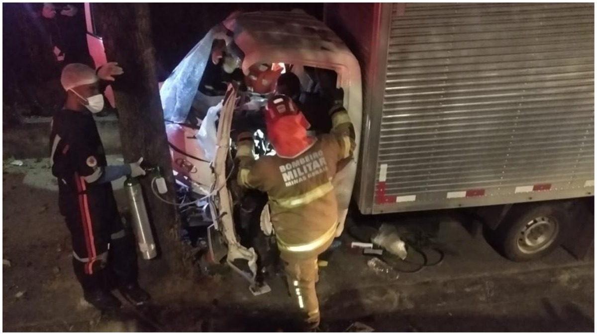 motorista de caminhão preso às ferragens antônio carlos bh bombeiros