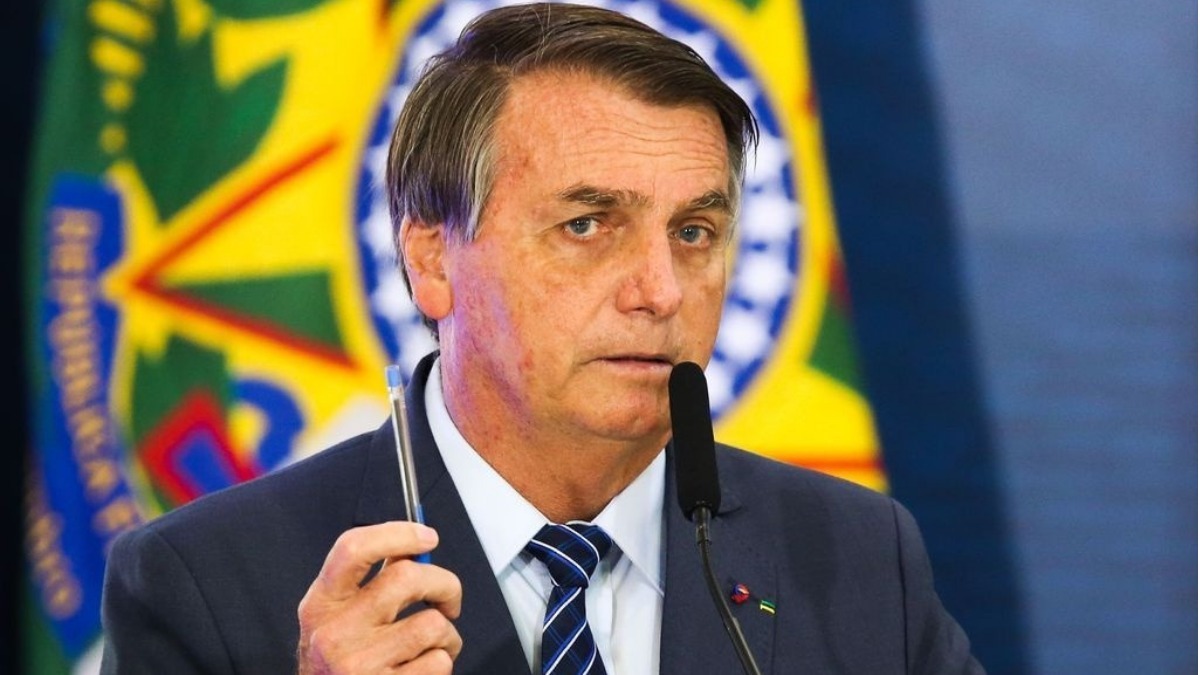 Bolsonaro recusou milhões de doses Pfizer