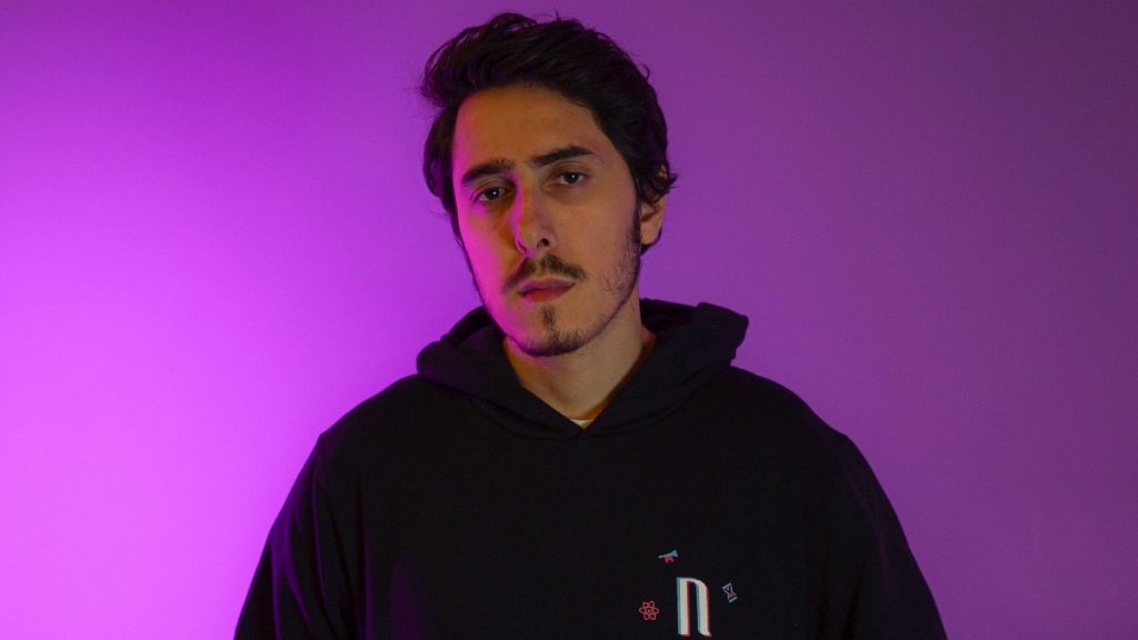 Youtuber terá que pagar R$ 100 mil a Marcius Melhem por post
