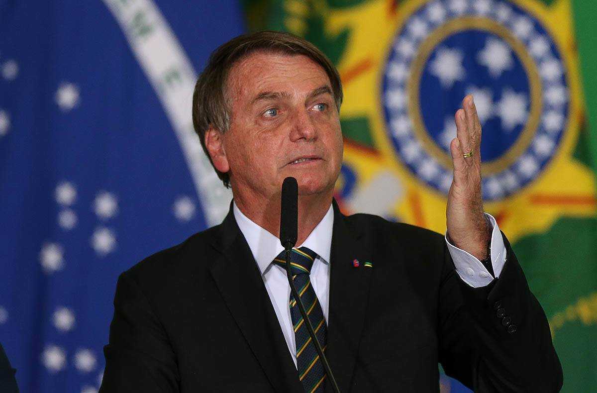 O presidente Jair Bolsonaro discursa durante evento no Palácio do Planalto