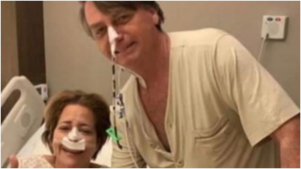 bolsonaro tira foto com paciente em hospital