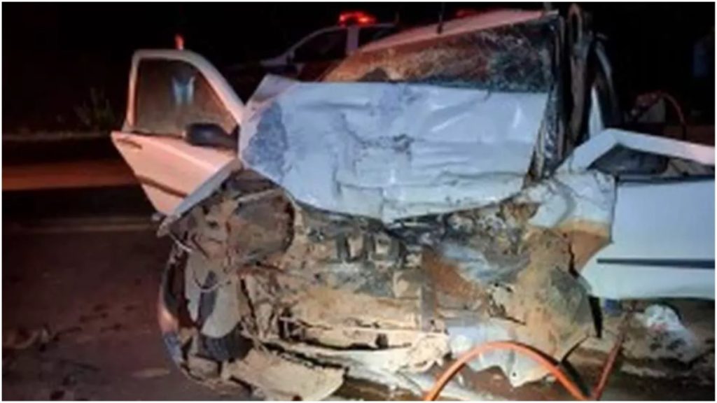 carro acidente unaí