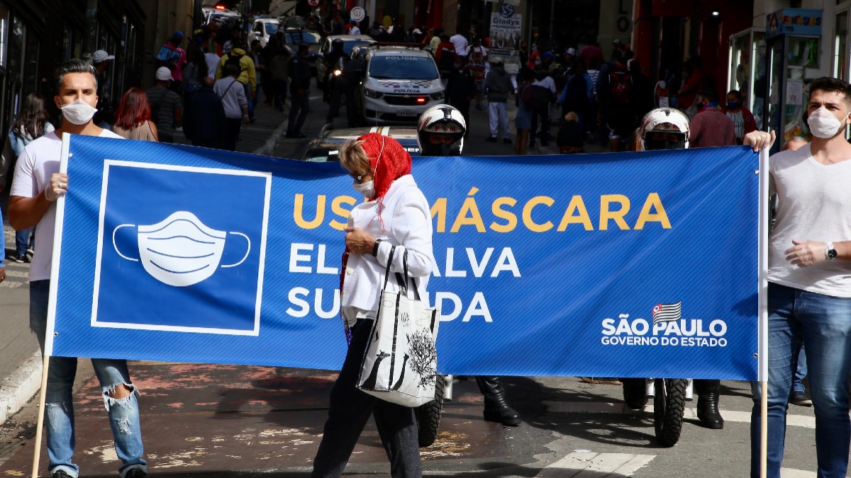 Campanha pelas máscaras em São Paulo