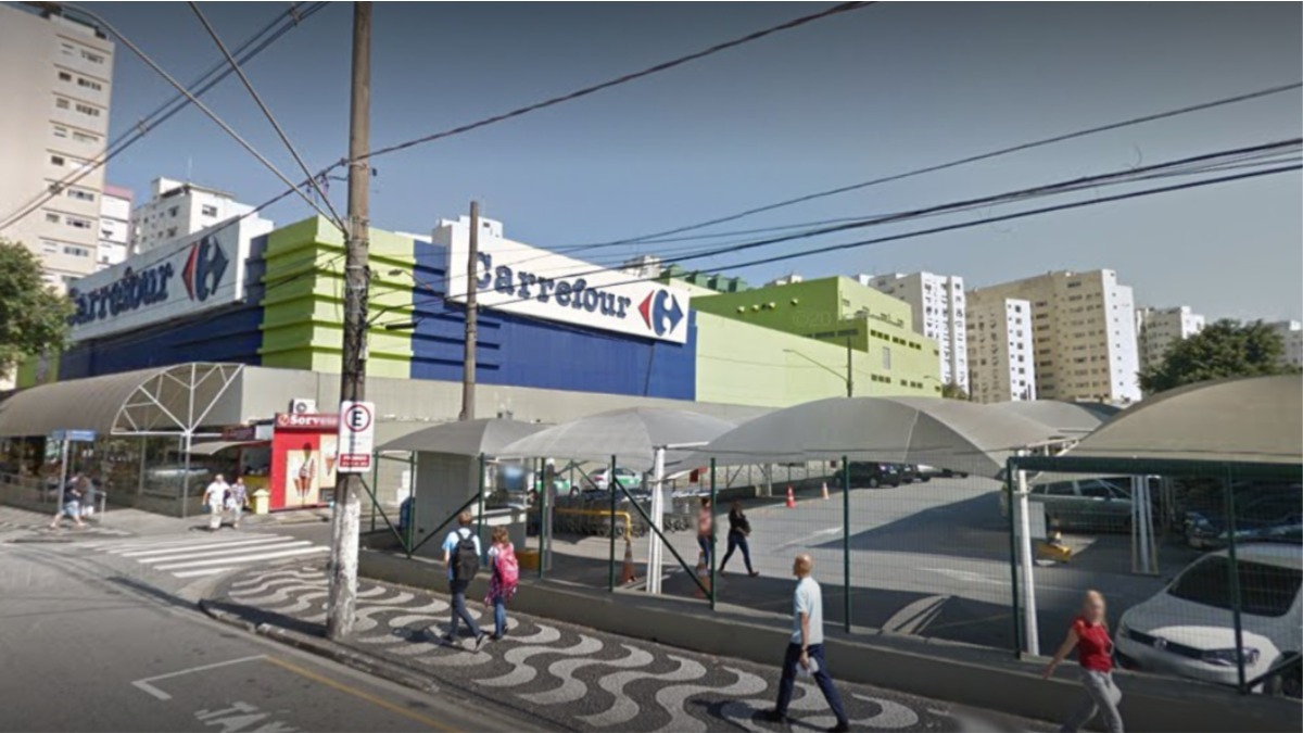 Carrefour Avenida Conselheiro Nébias Santos litoral São Paulo