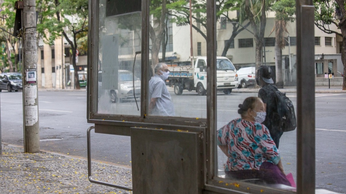 PONTO ÔNIBUS BH