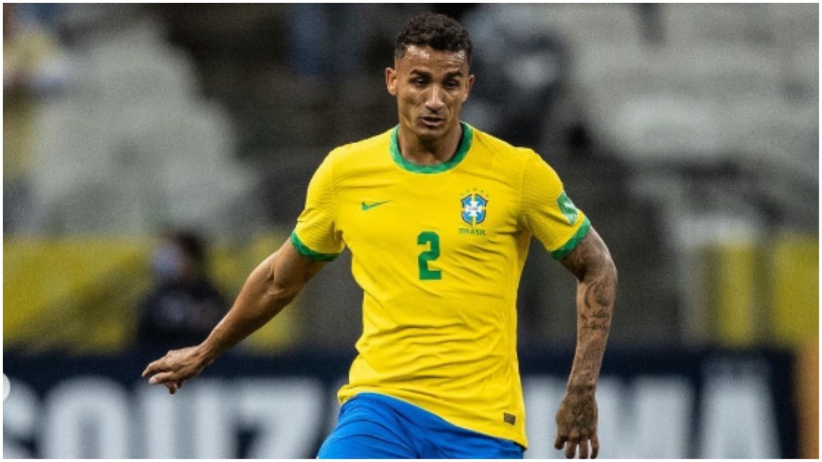 Danilo da Seleção Brasileira desafia a alienação no futebol