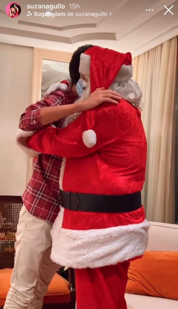 Noel Romeo Romeo, filho de Marcos Mion, recebe visita do Papai Noel e emociona web