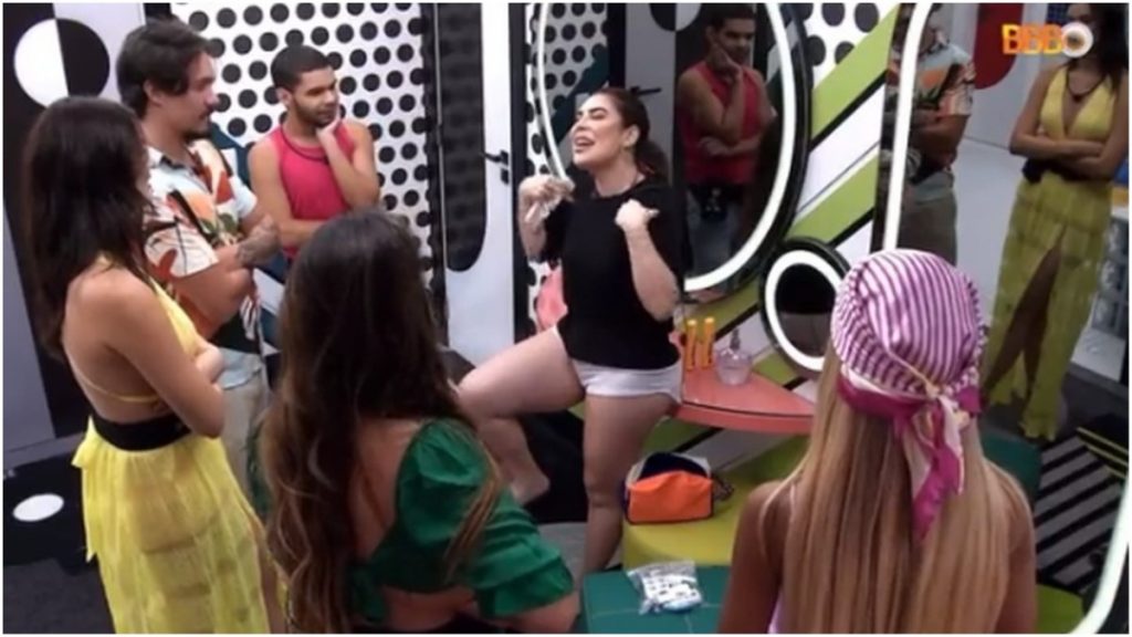 Naiara Azevedo fala sobre música com Marilia no BBB