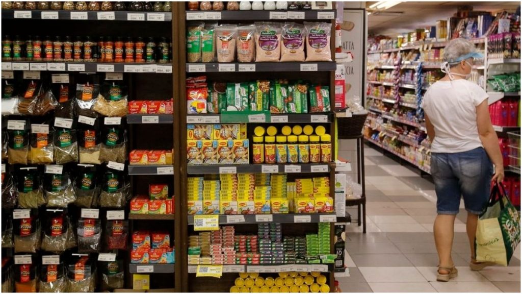 Shopper tem 500 vagas de emprego abertas