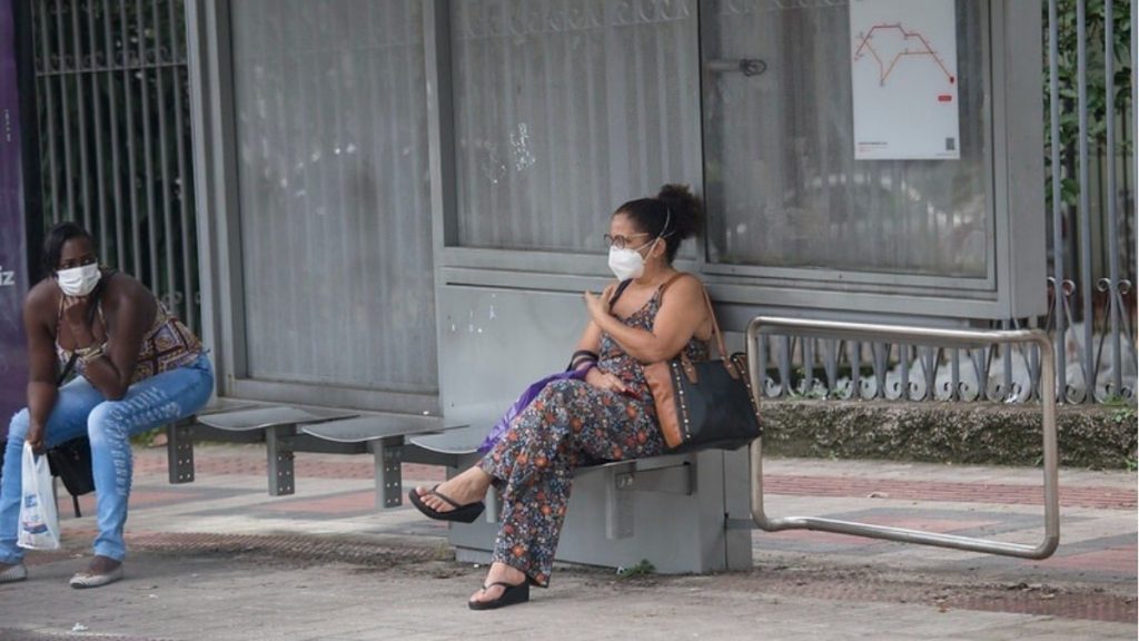 ponto de onibus bh