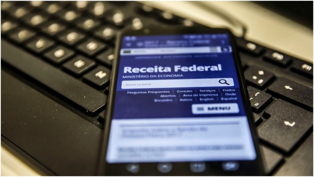 Novidades no Imposto incluem pagamento por pix, pré-preenchimento e multiplataformas