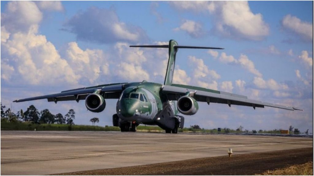 Avião da FAB resgatará até 72 brasileiros