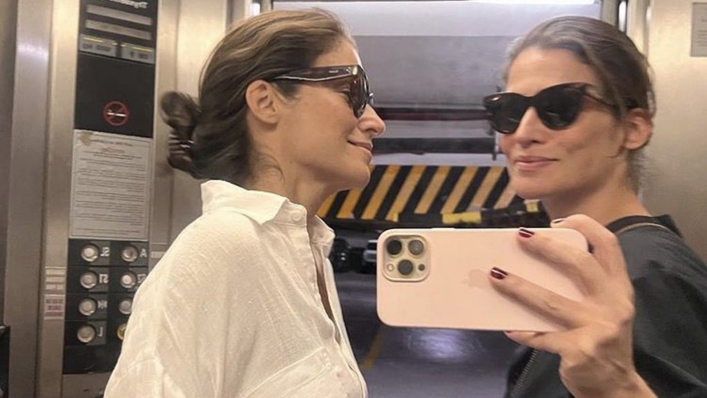 Renata Vasconcellos e irmã