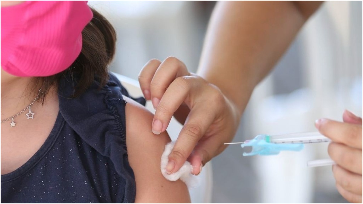Crianças de 11 anos já podem receber a segunda dose da vacina