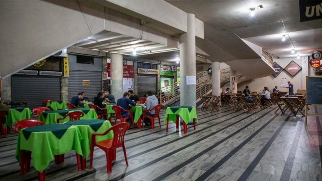 bares-restaurantes
